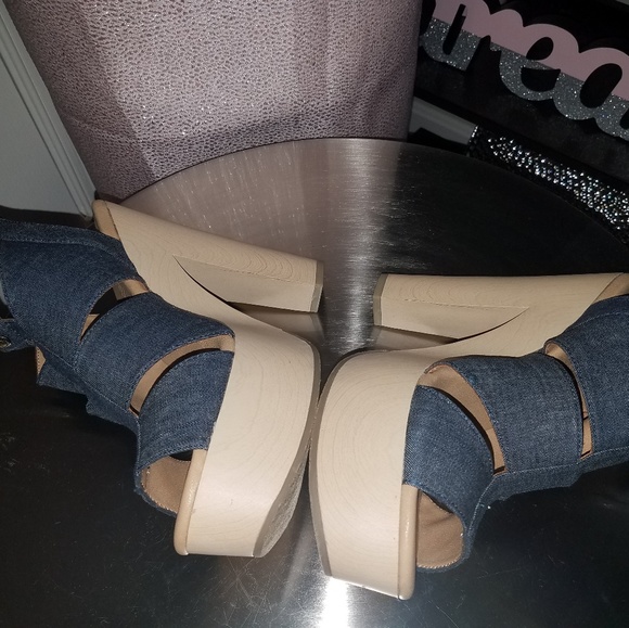 New Calvin Klein denim chunky heels - Picture 2 of 7